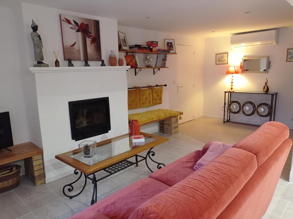 Chalet Aux Pied Des Vignes Montigny  Екстериор снимка